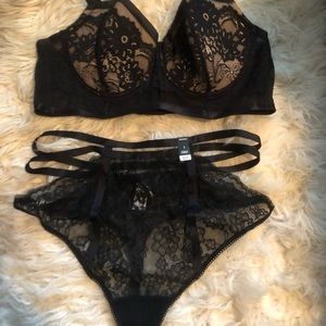 Torrid 2piece Bralette and Panty Set